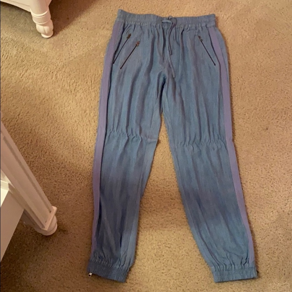 Fate Jean joggers